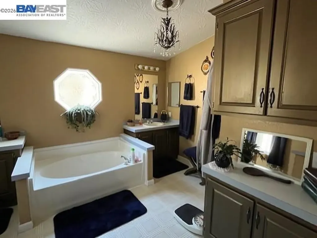 23 Palm Drive Union City CA 94587