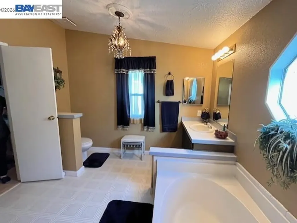 23 Palm Drive Union City CA 94587