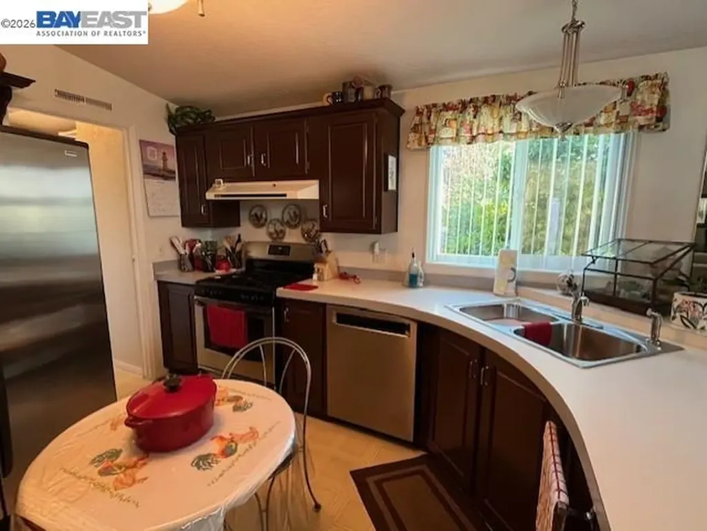 23 Palm Drive Union City CA 94587
