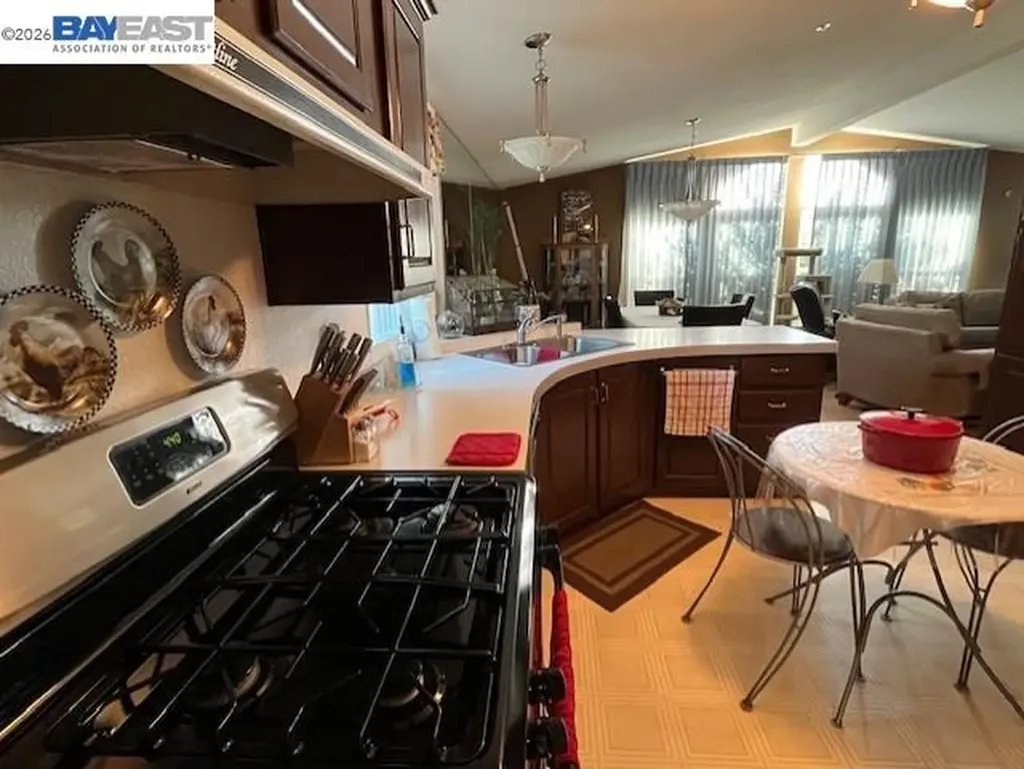 23 Palm Drive Union City CA 94587