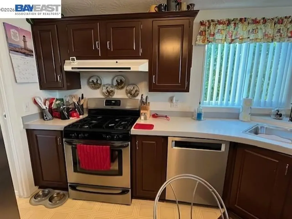 23 Palm Drive Union City CA 94587