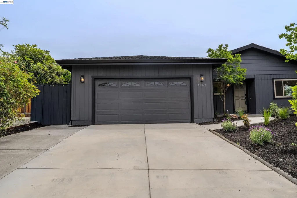 3743 Sanford Street Concord CA 94520