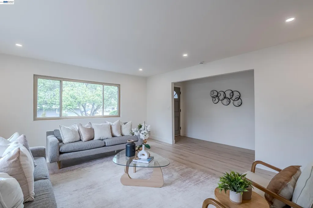 3743 Sanford Street Concord CA 94520