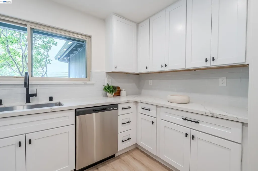 3743 Sanford Street Concord CA 94520