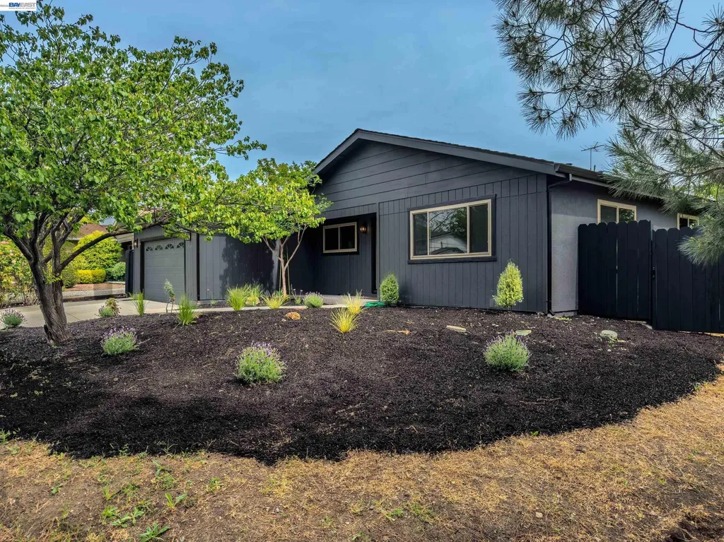 3743 Sanford Street Concord CA 94520