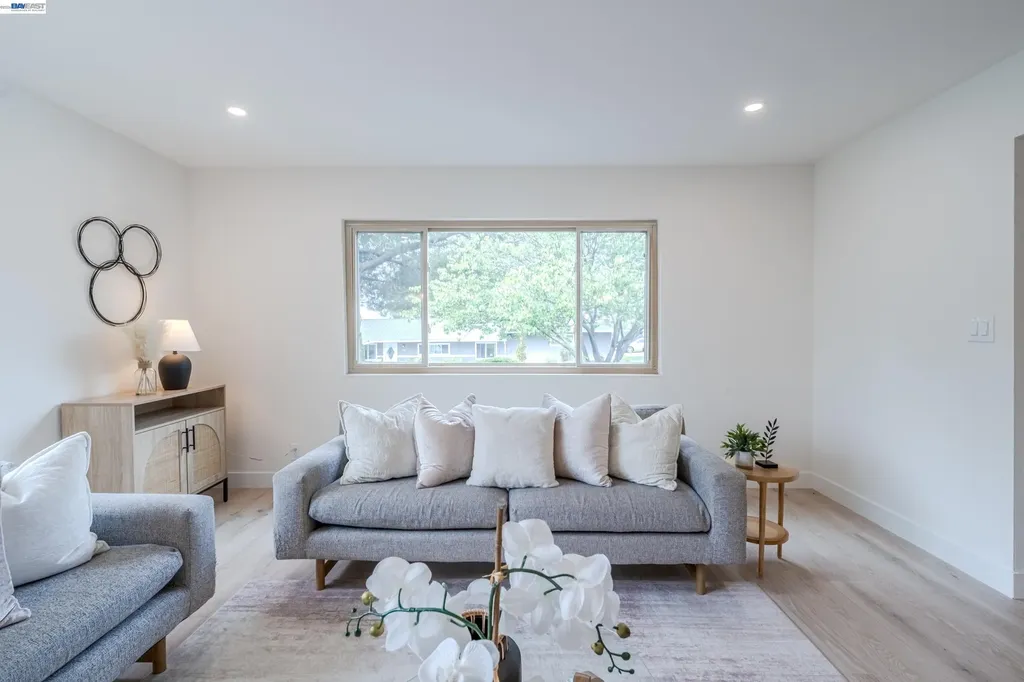 3743 Sanford Street Concord CA 94520