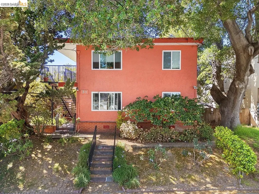 Oakland CA, 31 Croxton Avenue