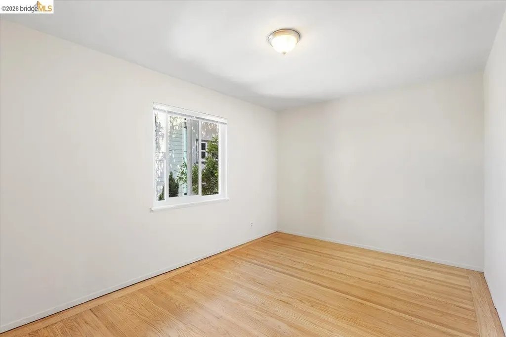 31 Croxton Avenue Oakland CA 94611