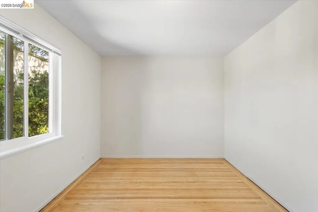 31 Croxton Avenue Oakland CA 94611