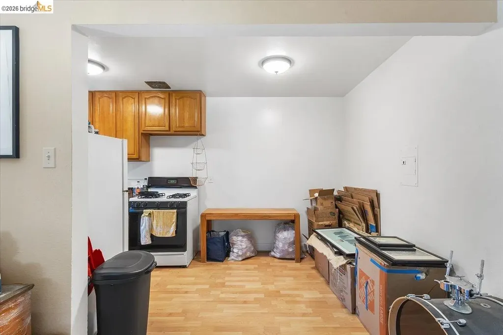 31 Croxton Avenue Oakland CA 94611