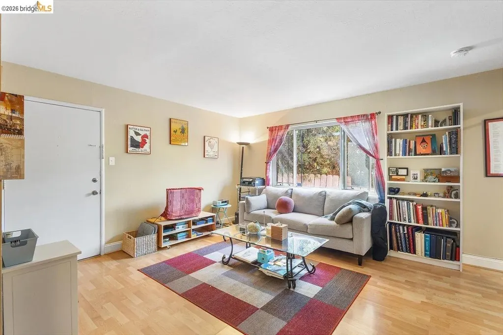 31 Croxton Avenue Oakland CA 94611