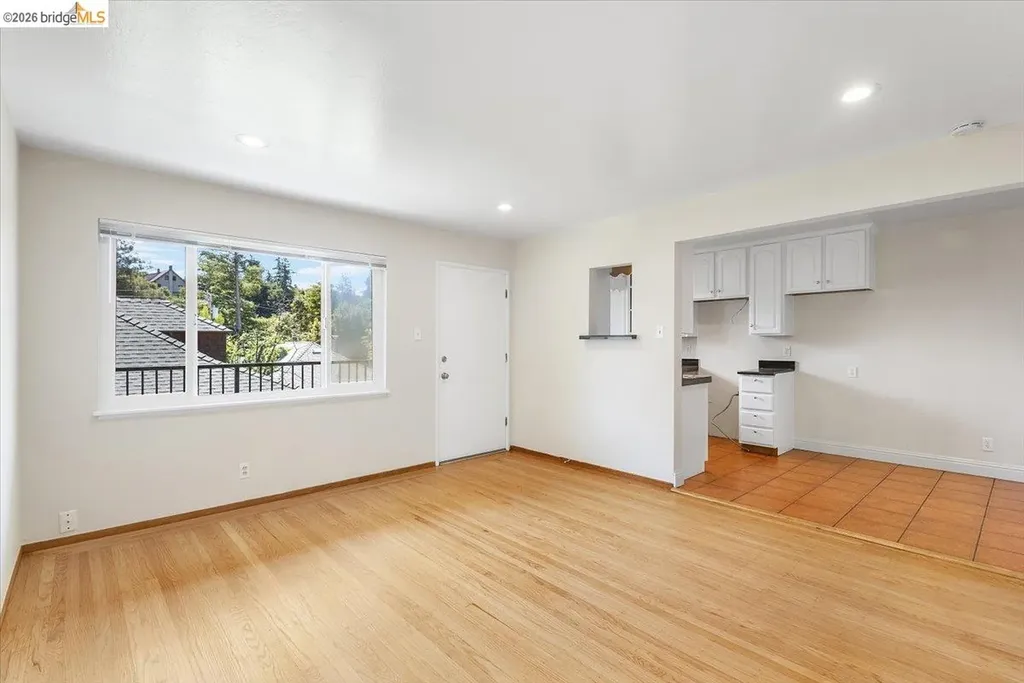 31 Croxton Avenue Oakland CA 94611