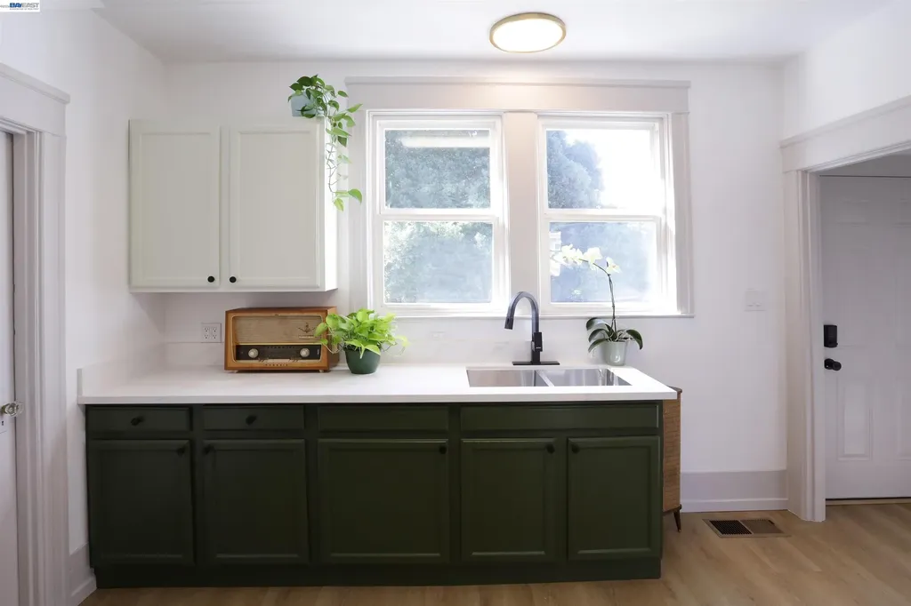 308 Lincoln Avenue Alameda CA 94501