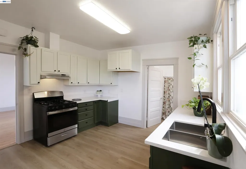 308 Lincoln Avenue Alameda CA 94501