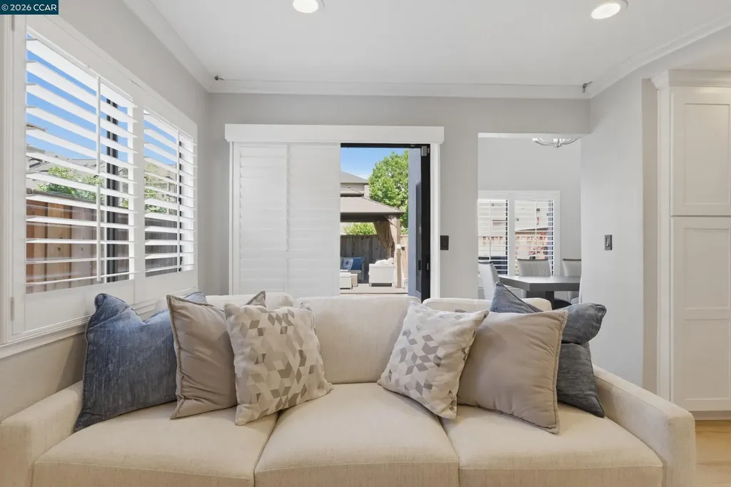 29856 Ventnor Court Hayward CA 94544