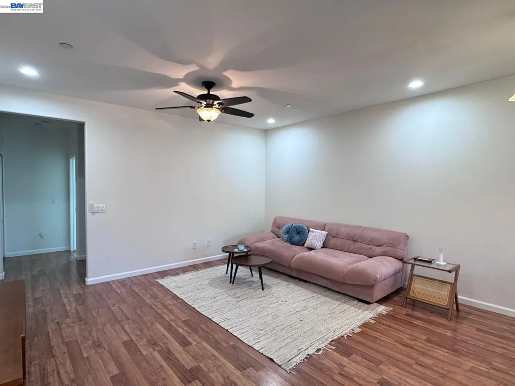 43886 Paso Pino Common Fremont CA 94539