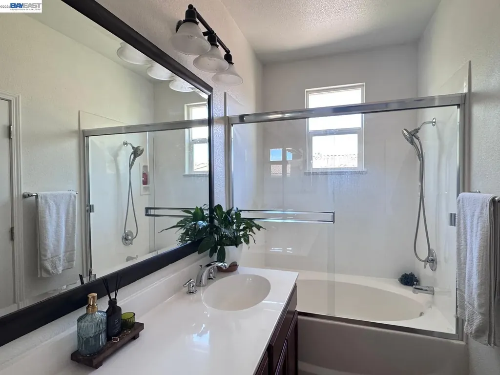43886 Paso Pino Common Fremont CA 94539