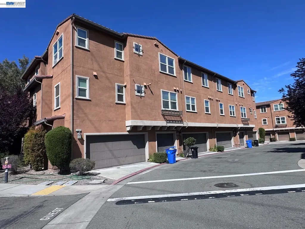 43886 Paso Pino Common Fremont CA 94539