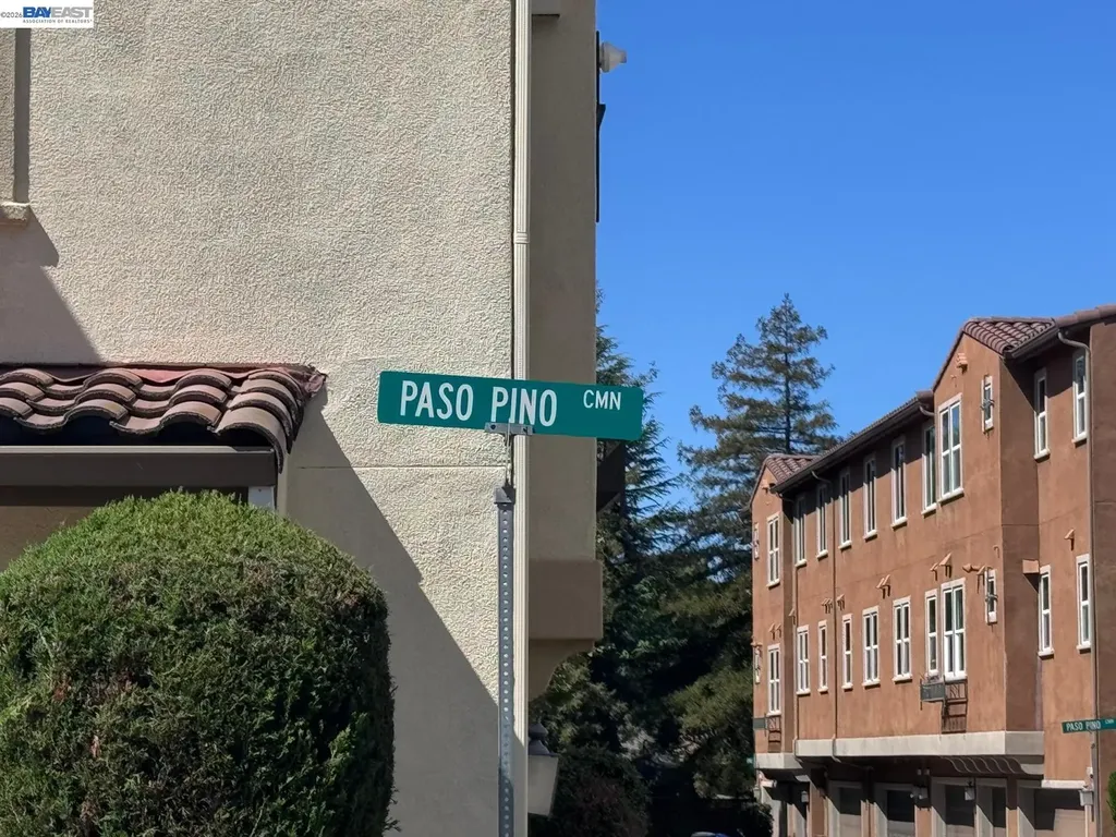 43886 Paso Pino Common Fremont CA 94539