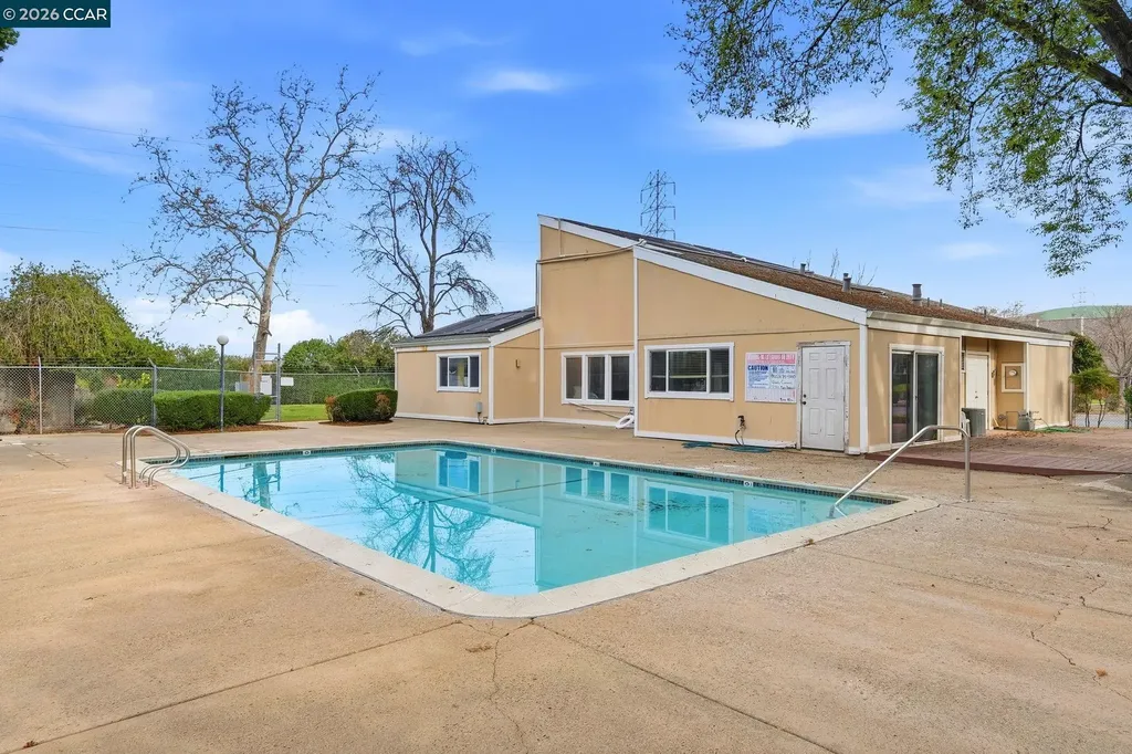 1195 Kenwal Road Concord CA 94521