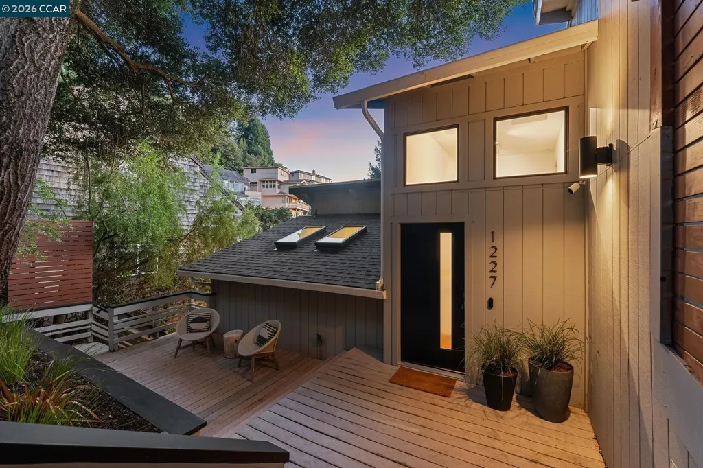 1227 Alvarado Road Berkeley CA 94705