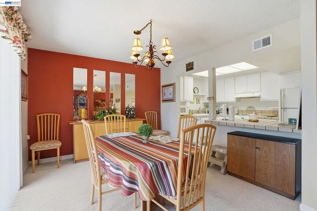 1732 Oakmont Drive Walnut Creek CA 94595