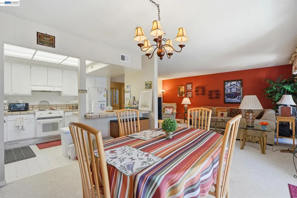 1732 Oakmont Drive Walnut Creek CA 94595