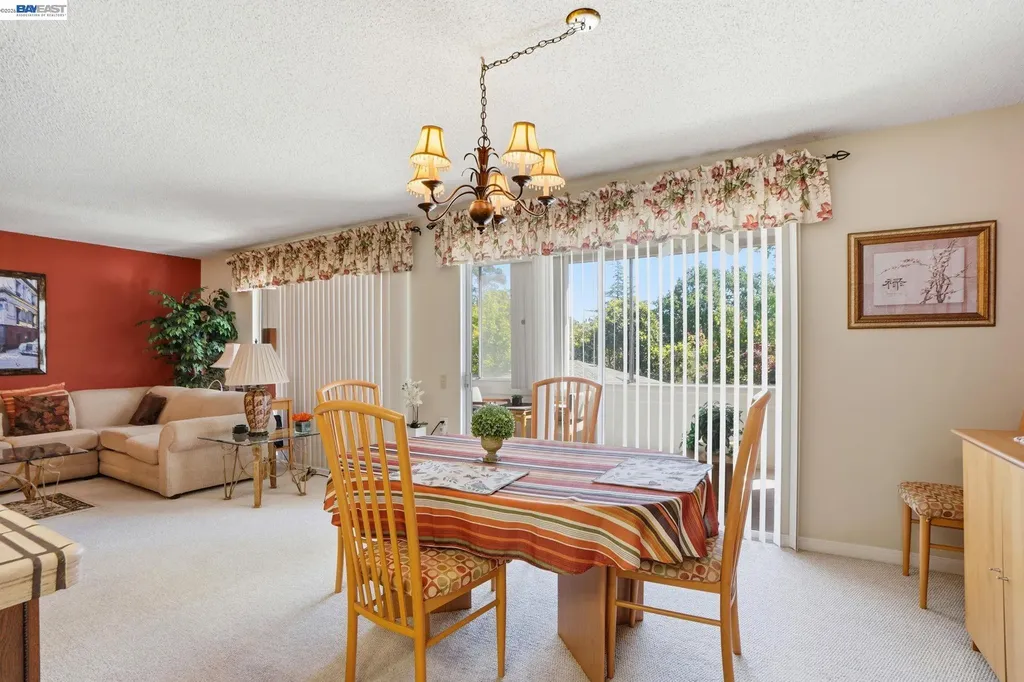 1732 Oakmont Drive Walnut Creek CA 94595