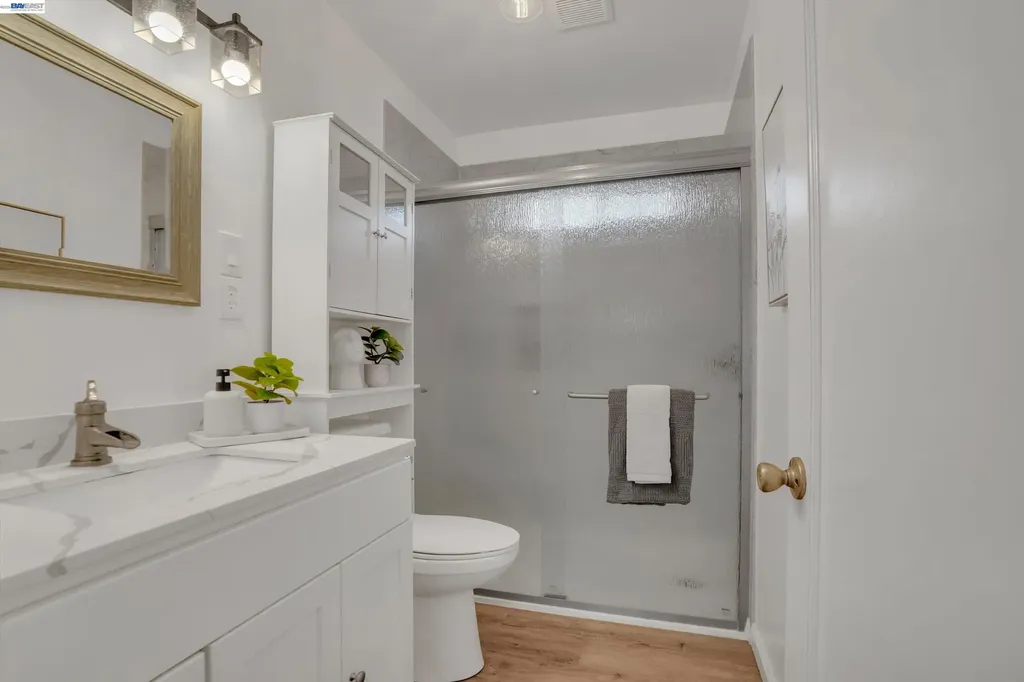 513 F Street Union City CA 94587
