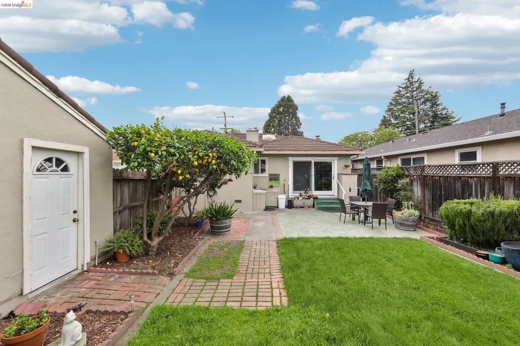 928 Evergreen Avenue San Leandro CA 94577