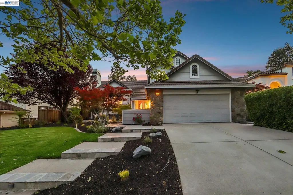 1095 Canyon Hills Road San Ramon CA 94582