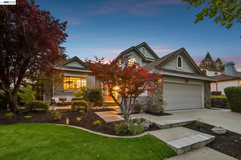 1095 Canyon Hills Road San Ramon CA 94582