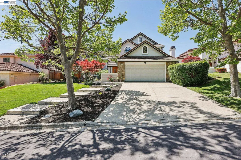 1095 Canyon Hills Road San Ramon CA 94582
