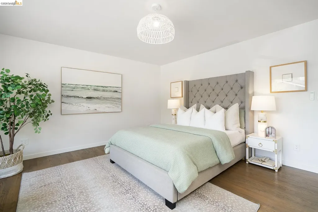 6109 Fairlane Drive Oakland CA 94611