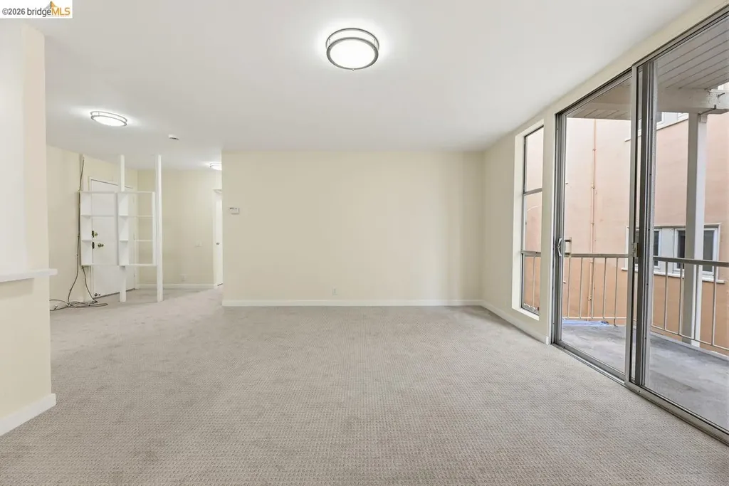 811 York Street Oakland CA 94610