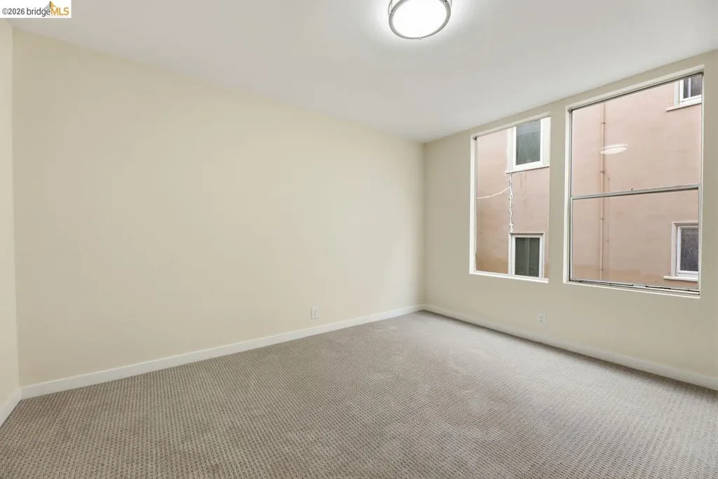 811 York Street Oakland CA 94610
