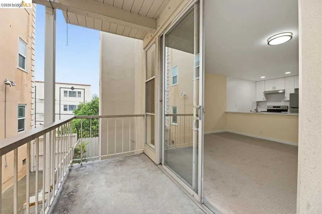 811 York Street Oakland CA 94610