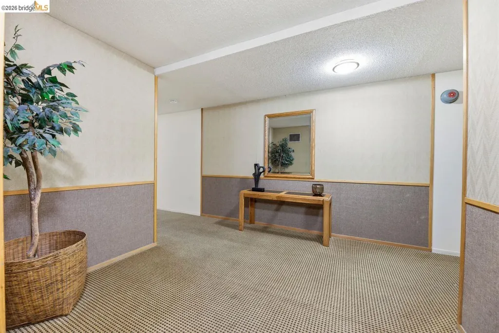 811 York Street Oakland CA 94610