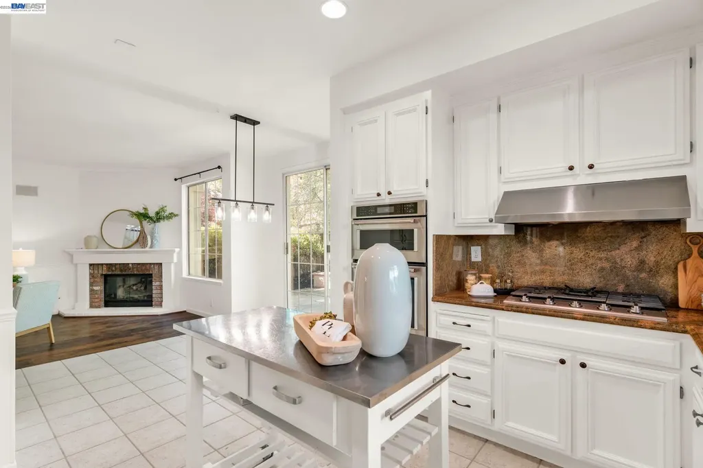 690 Glasgow Circle Danville CA 94526