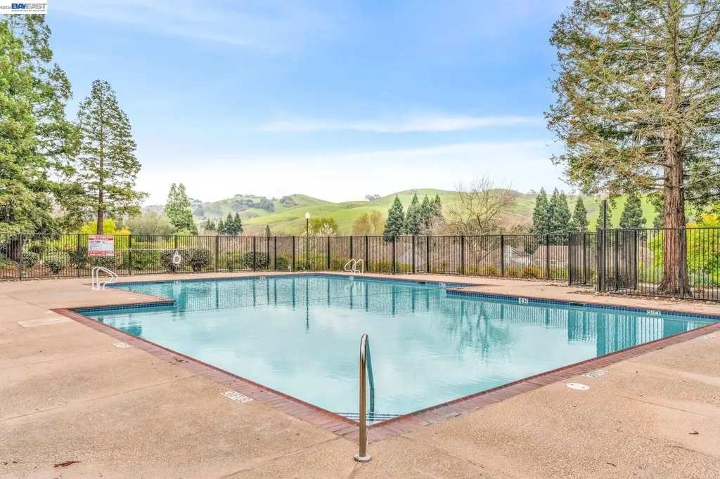 690 Glasgow Circle Danville CA 94526