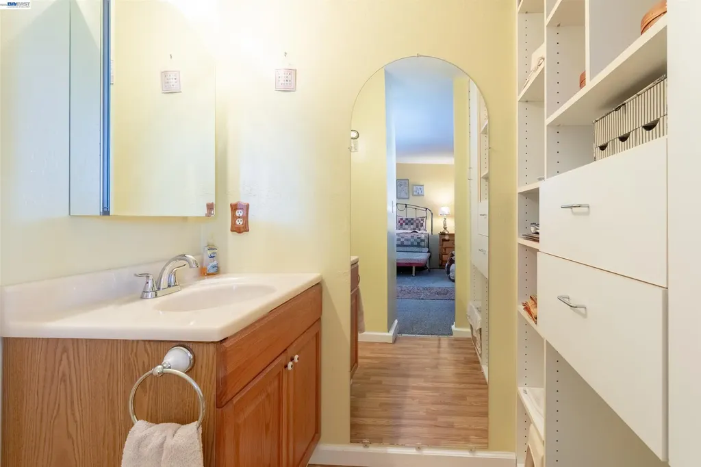 2364 Driftwood Way San Leandro CA 94577
