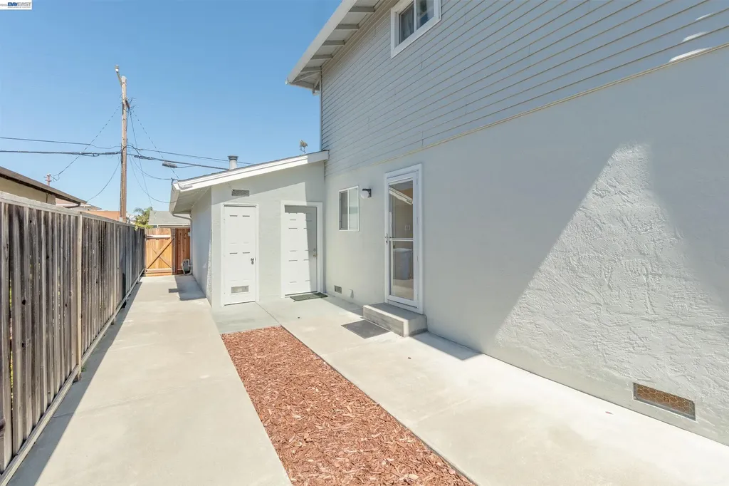 2364 Driftwood Way San Leandro CA 94577