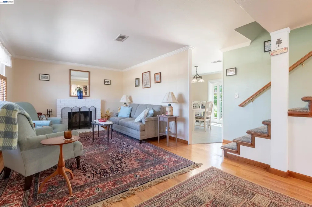 2364 Driftwood Way San Leandro CA 94577