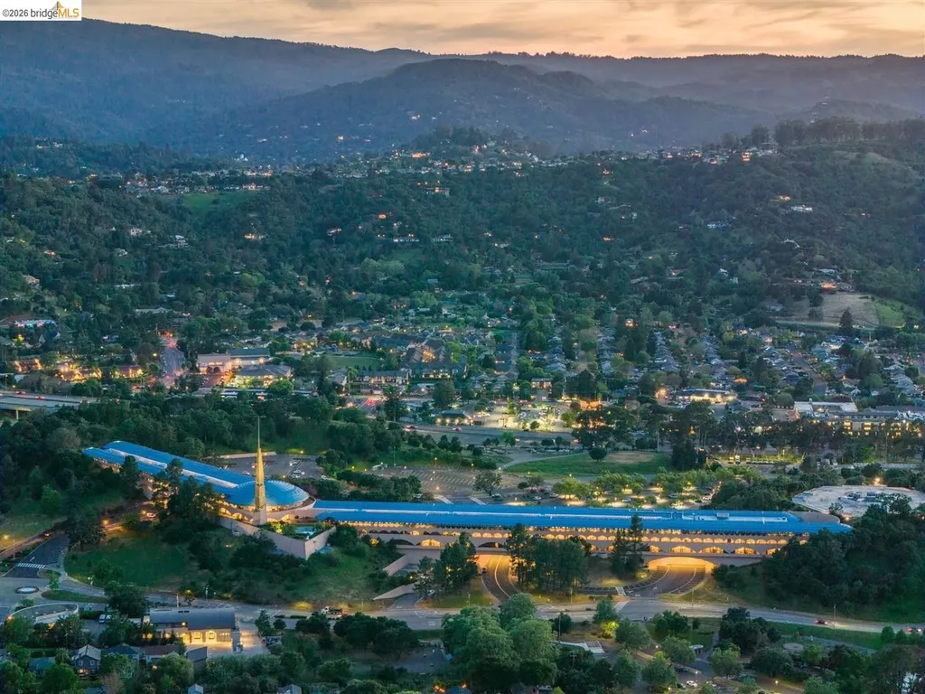 319 San Pedro Road San Rafael CA 94903