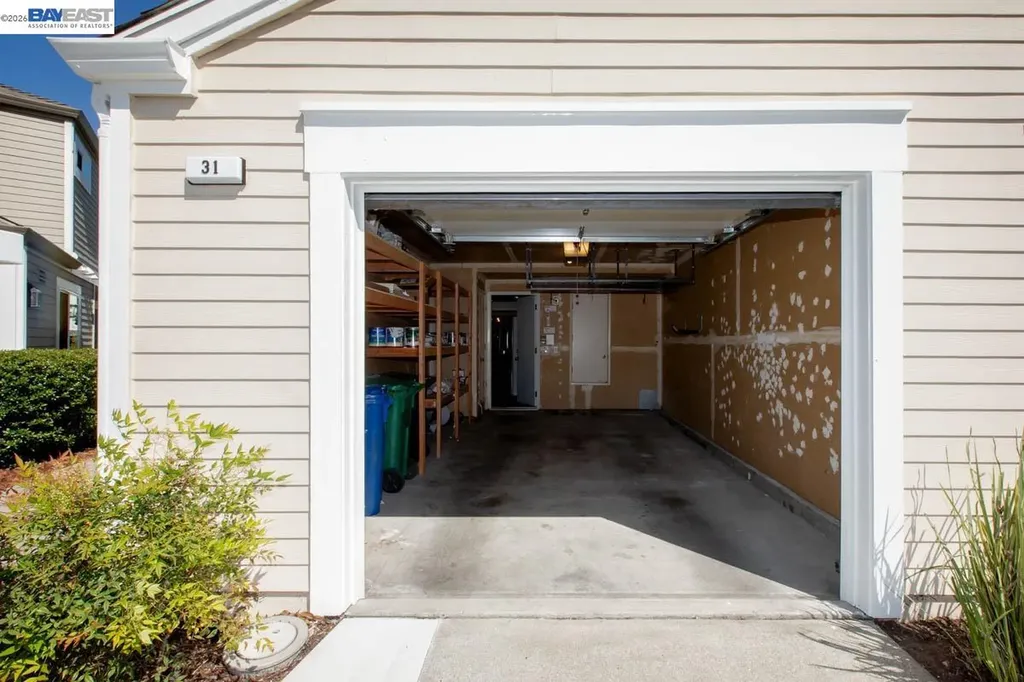 31 Oak Park Drive Alameda CA 94502