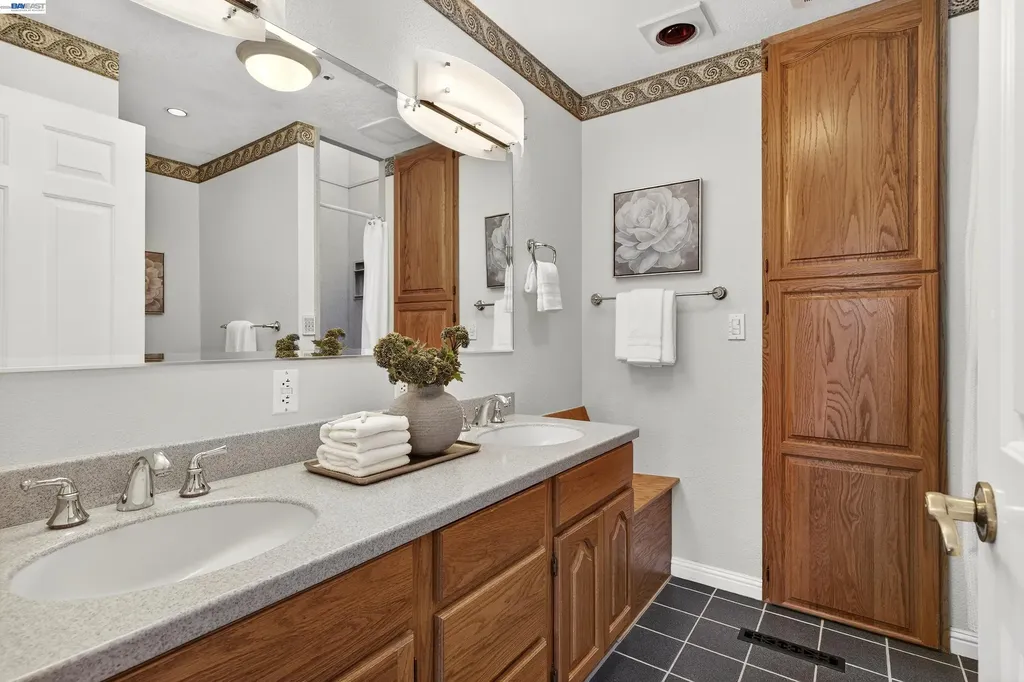 349 Ann Court Livermore CA 94550