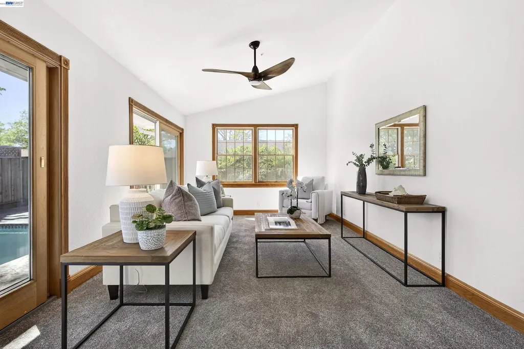 349 Ann Court Livermore CA 94550
