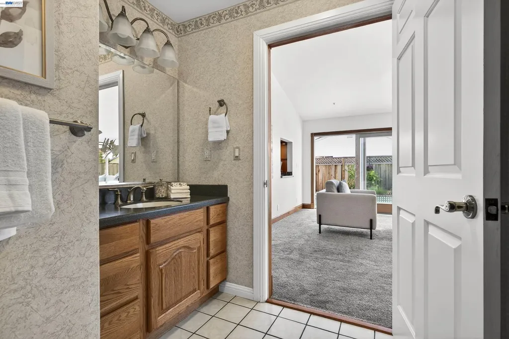 349 Ann Court Livermore CA 94550