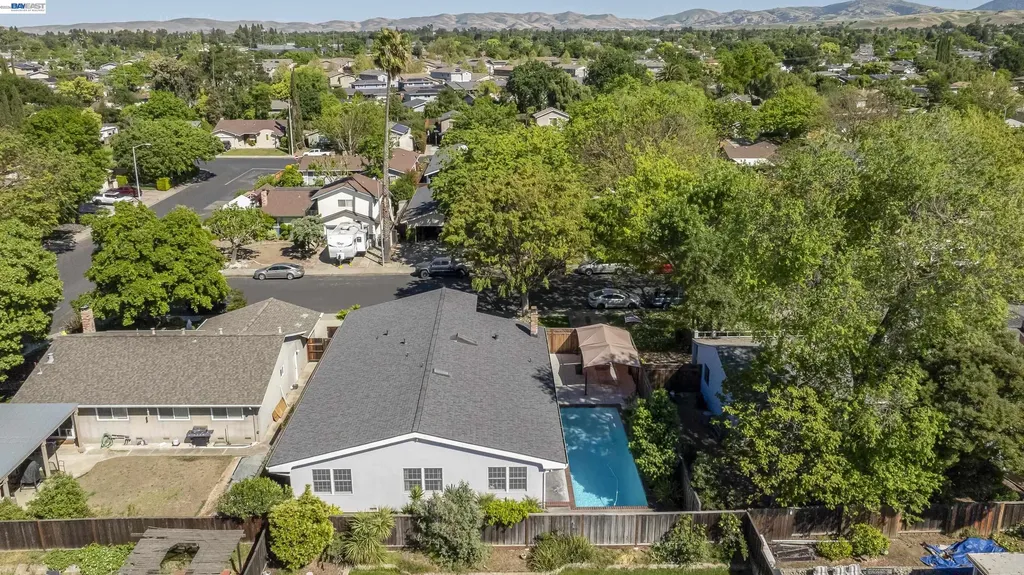 349 Ann Court Livermore CA 94550