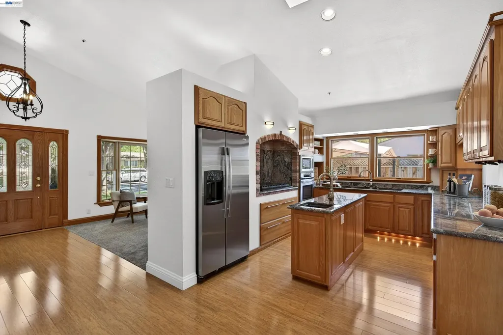349 Ann Court Livermore CA 94550
